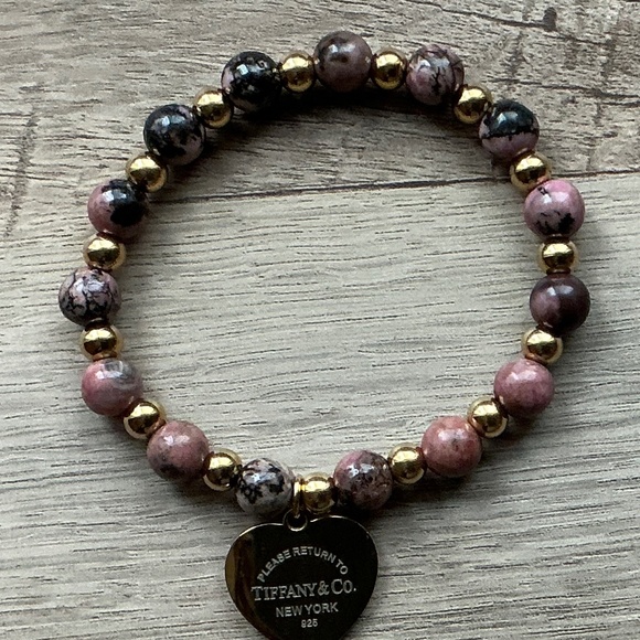 💗 Pink, Mauve, Rose Beaded Bracelet w/Gold Heart Charm Brand New! - Picture 5 of 5